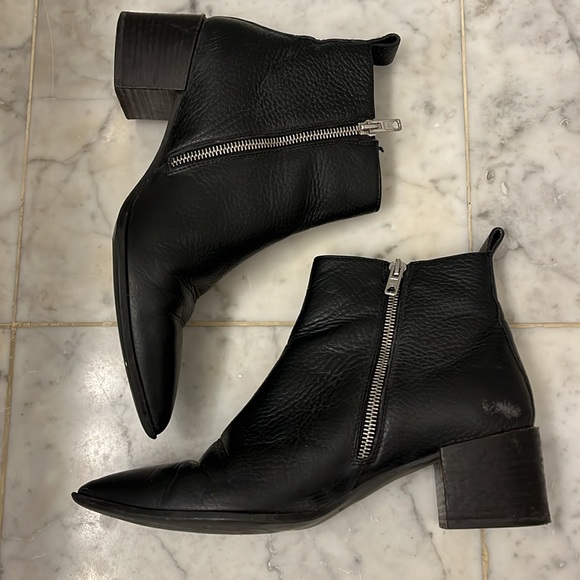 Everlane Leather Block Heel Booties - Picture 6 of 8